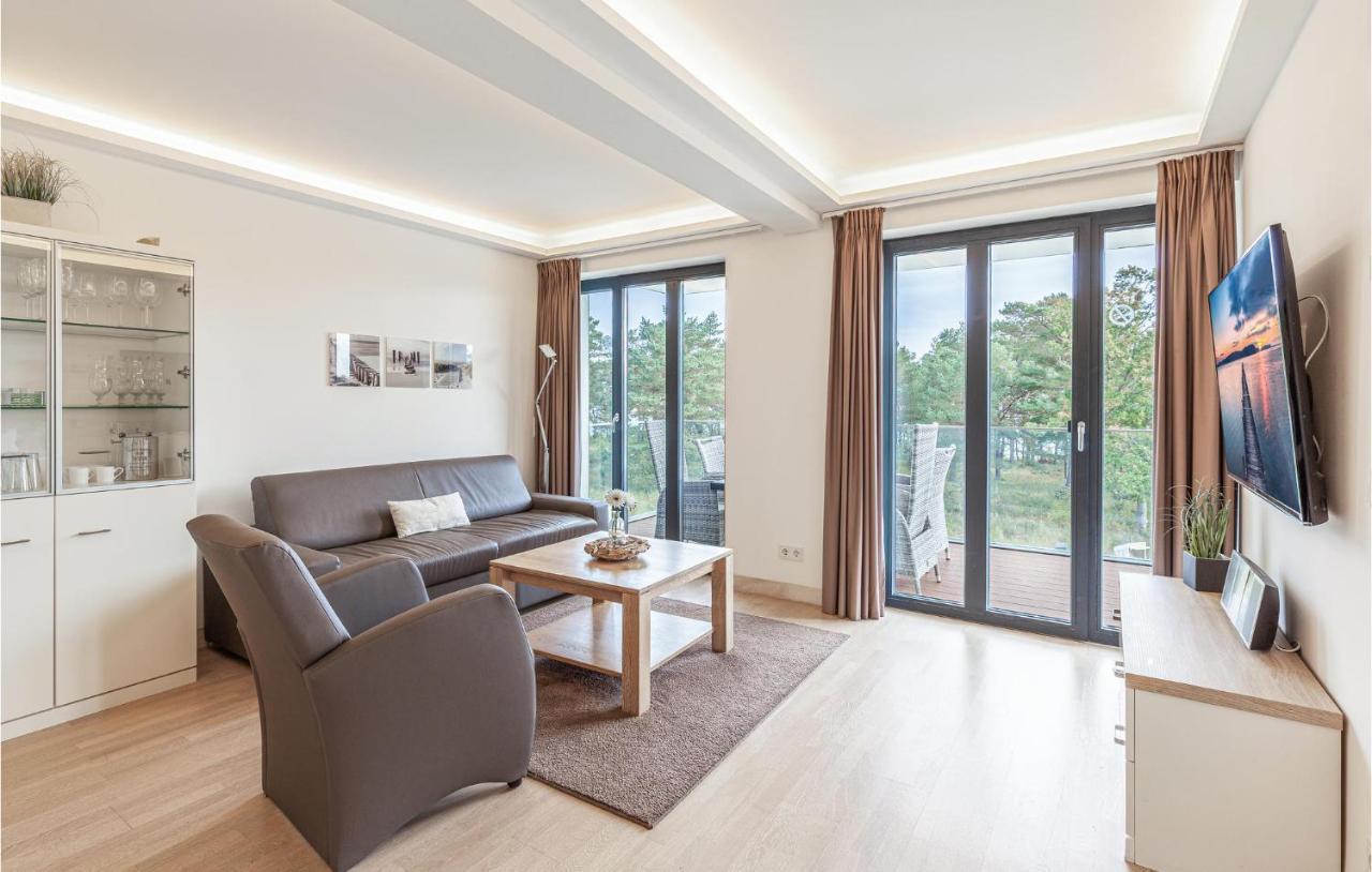Eden Apartment *